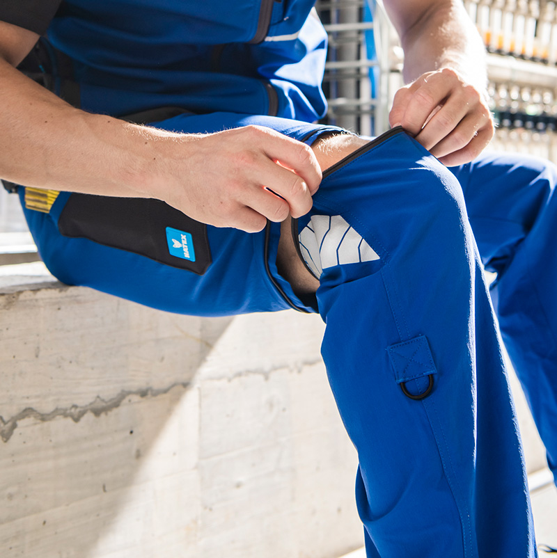 blaue Arbeits-Shorts mit Zip-System